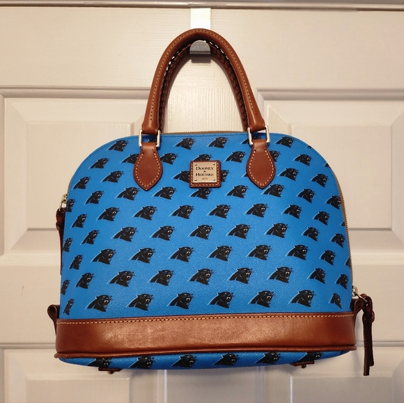 Dooney and Bourke satchel - Picture 2 of 4